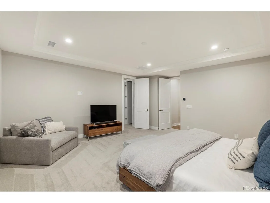 Photo of 5828 Tesoro Pt
