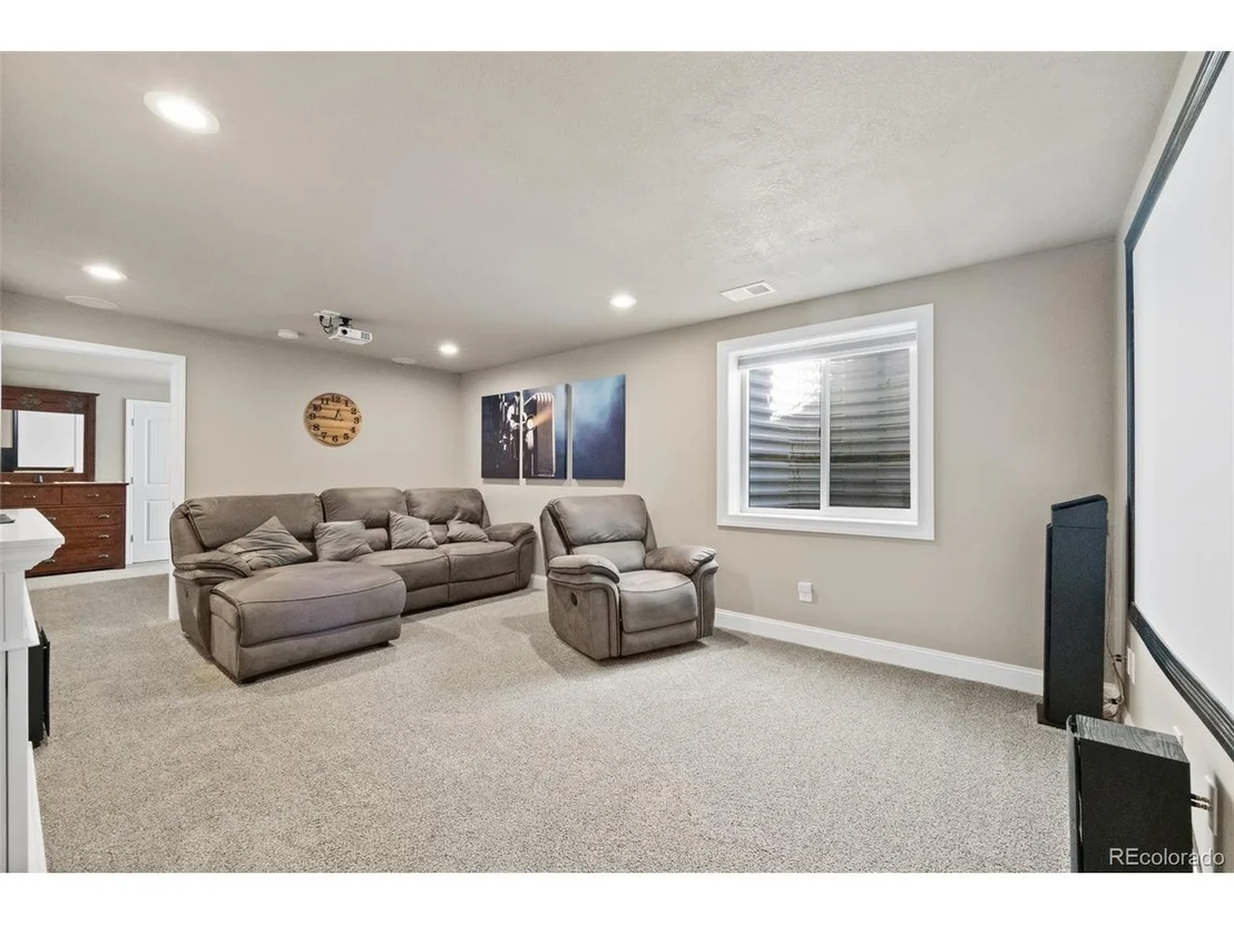 Photo of 2412 Heather Ln