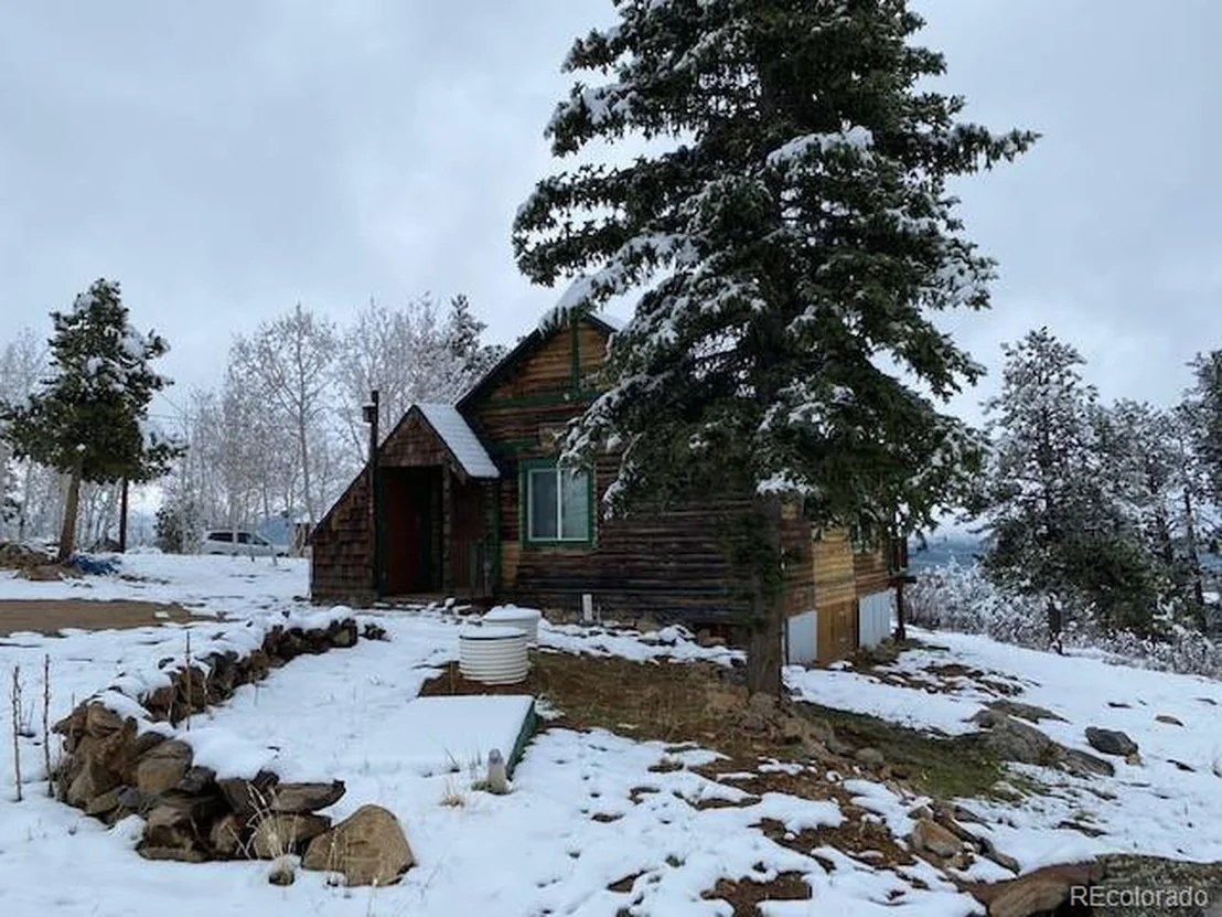 Photo of 70 Fawn Dr