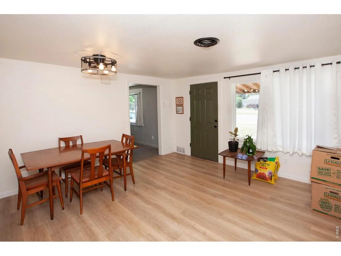 Photo of 324 N 3rd Ave