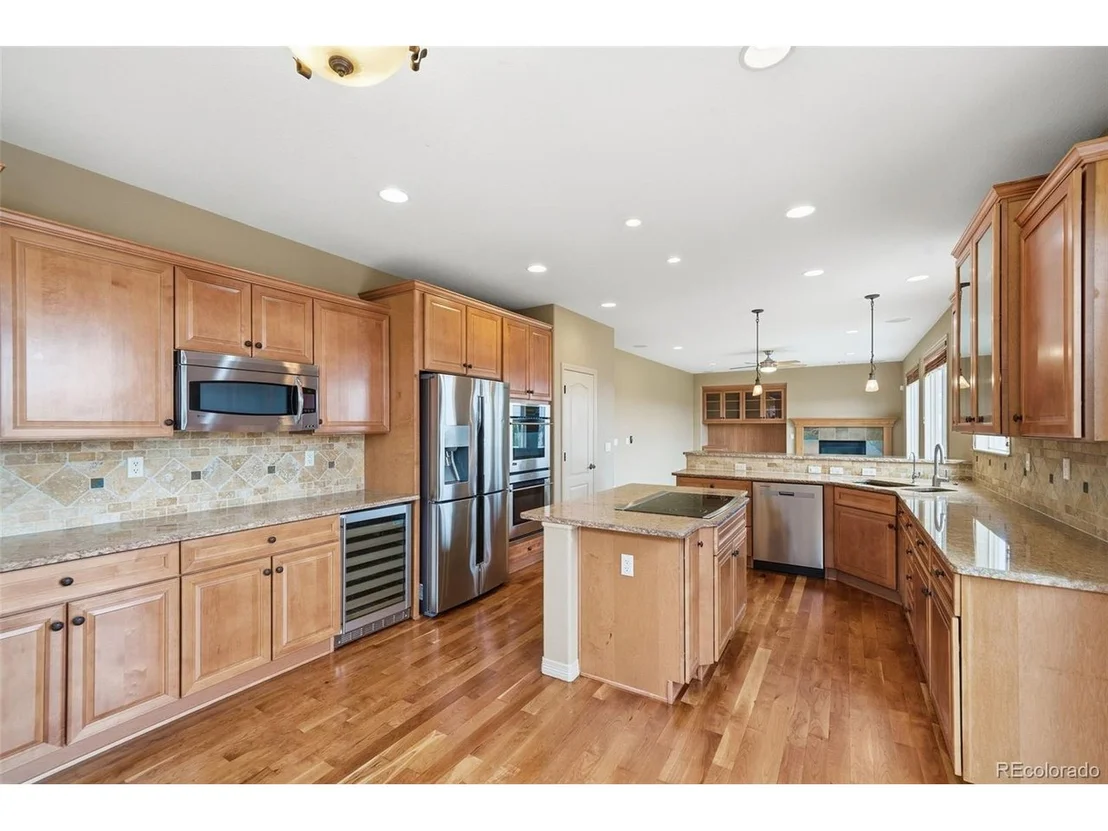 Photo of 10977 Glengate Cir
