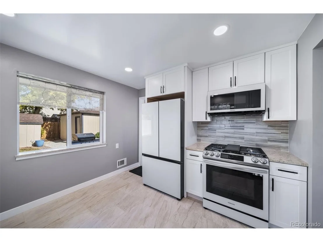 Photo of 7103 W 67th Pl