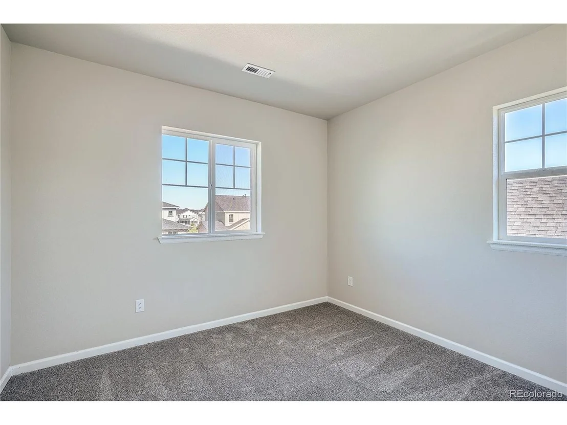 Photo of 1220 Nathan Pl