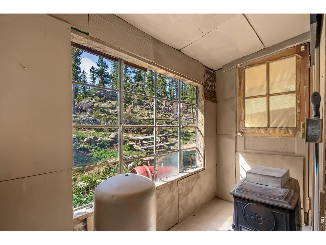 Photo of 151 Columbine Dr