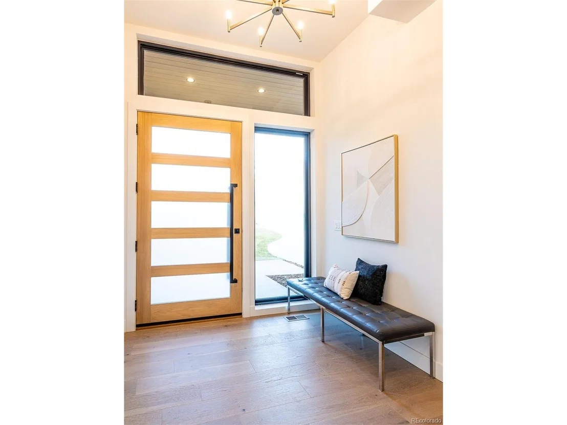 Photo of 2126 Vine Ave