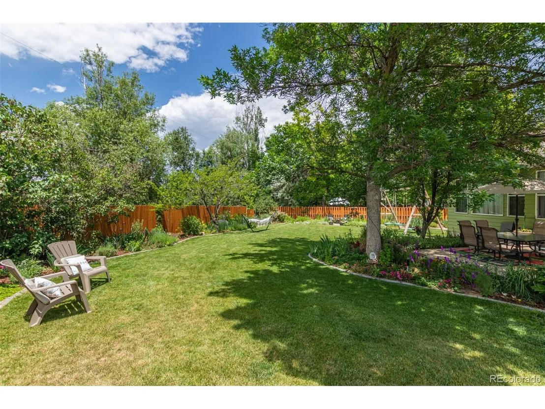 Photo of 392 Driftwood Cir