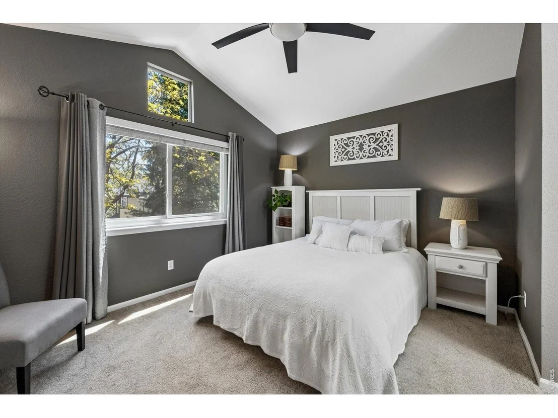 Photo of 562 Spruce Cir