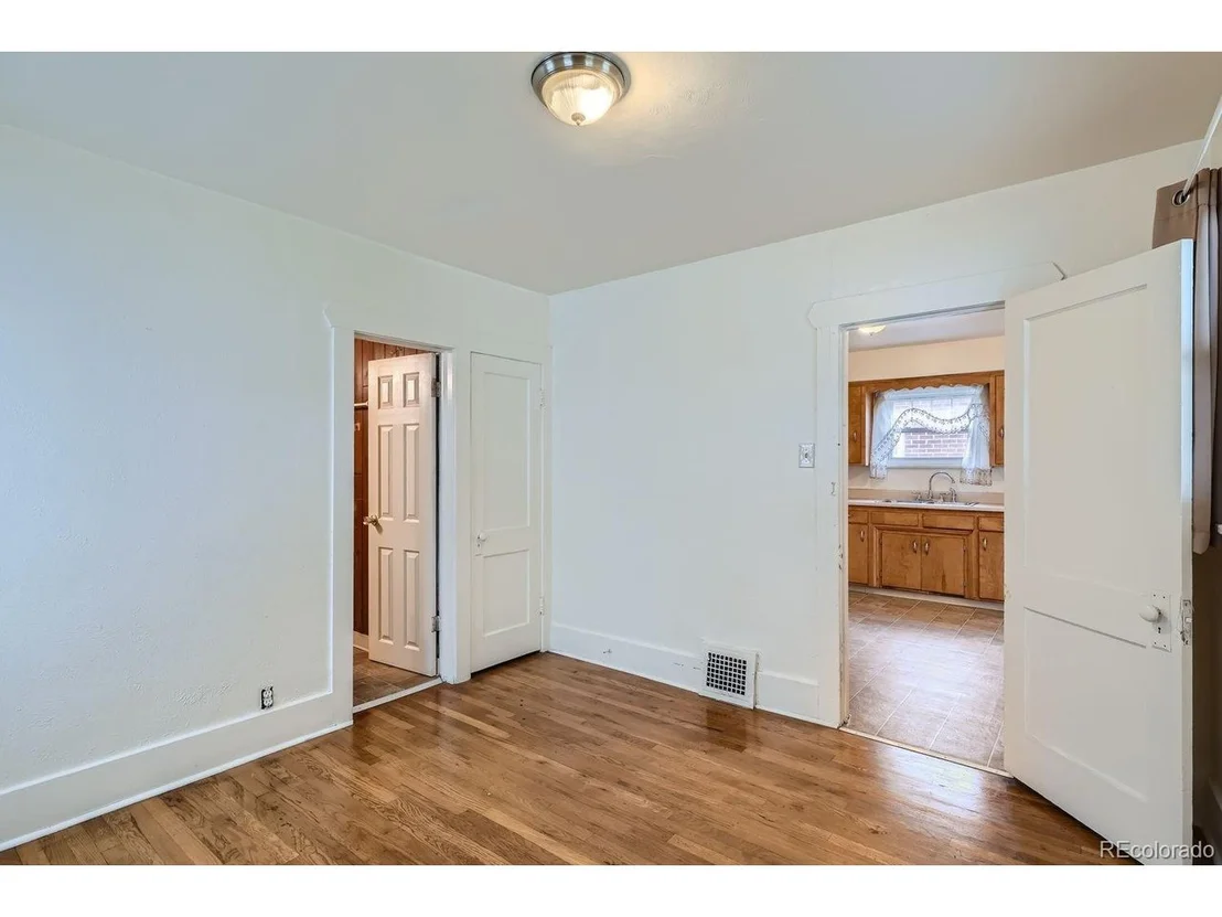 Photo of 3637 Lowell Blvd