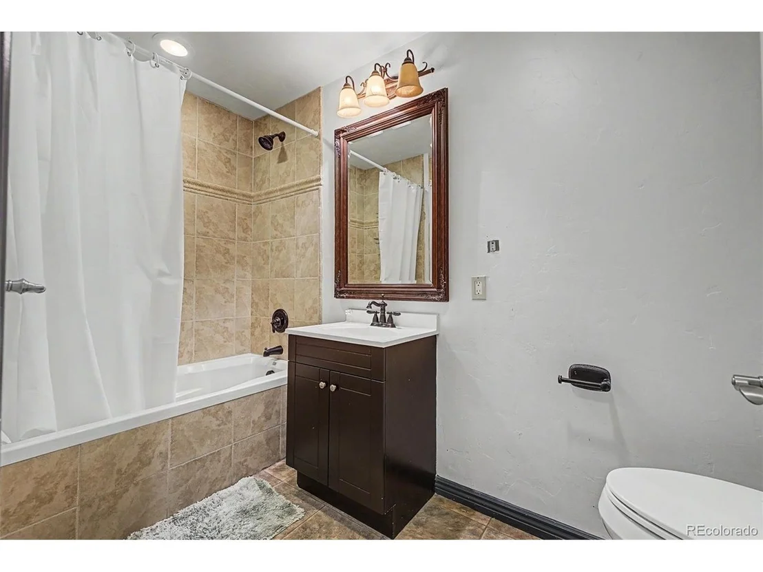 Photo of 150 Starr Ln