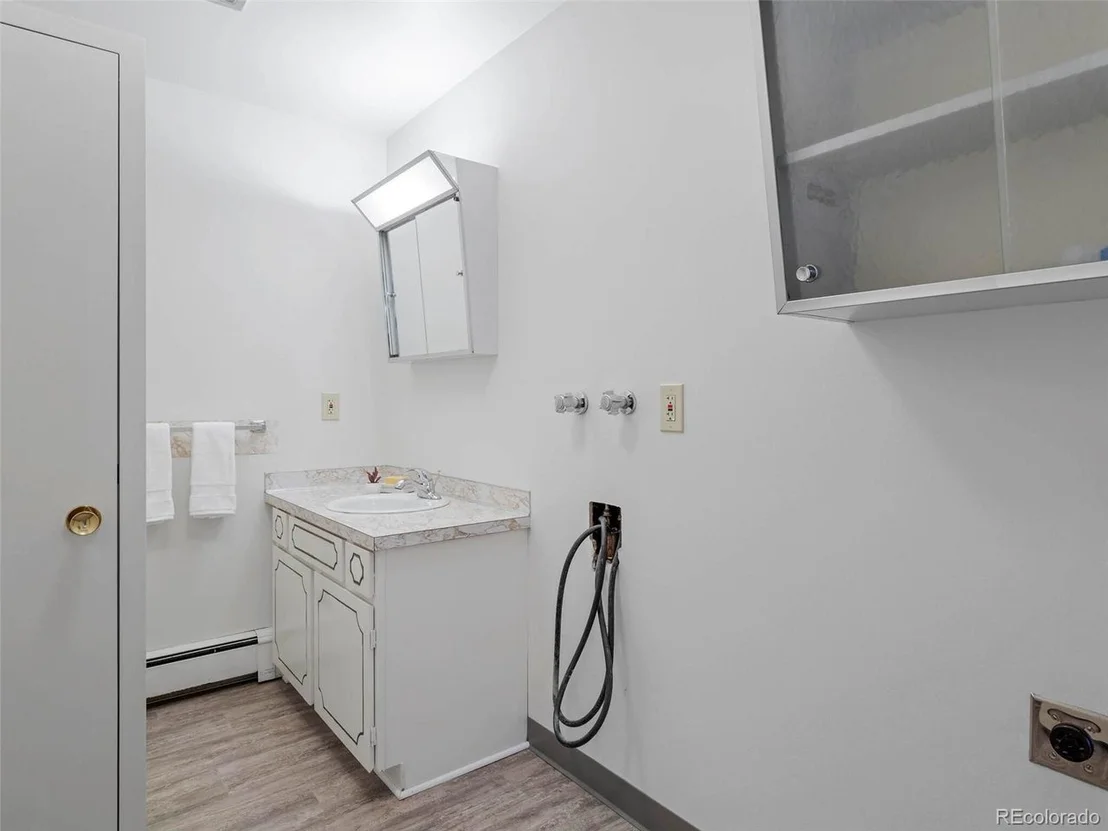 Photo of 310 Inca Pkwy