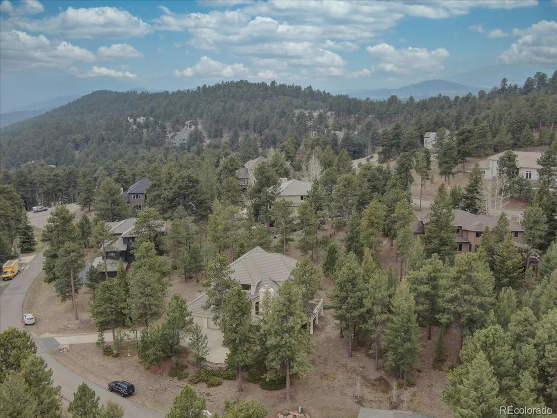 Photo of 1627 Marmot Ln