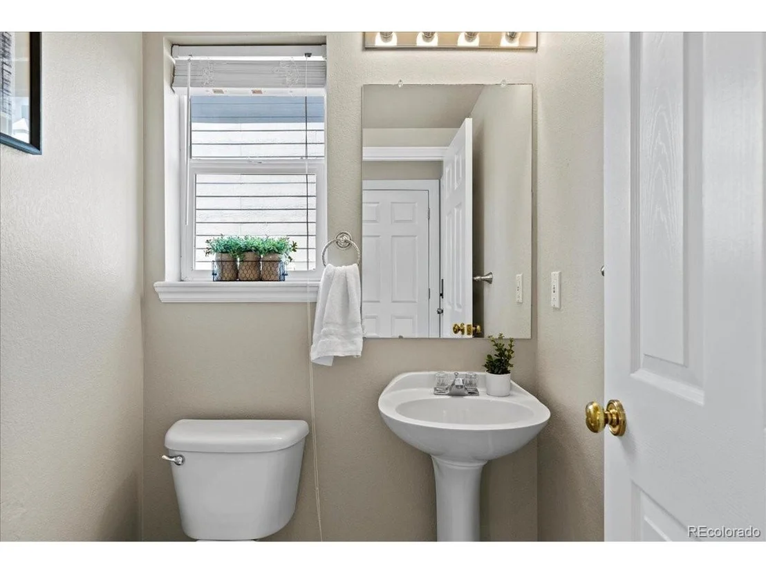 Photo of 8647 Bluegrass Cir