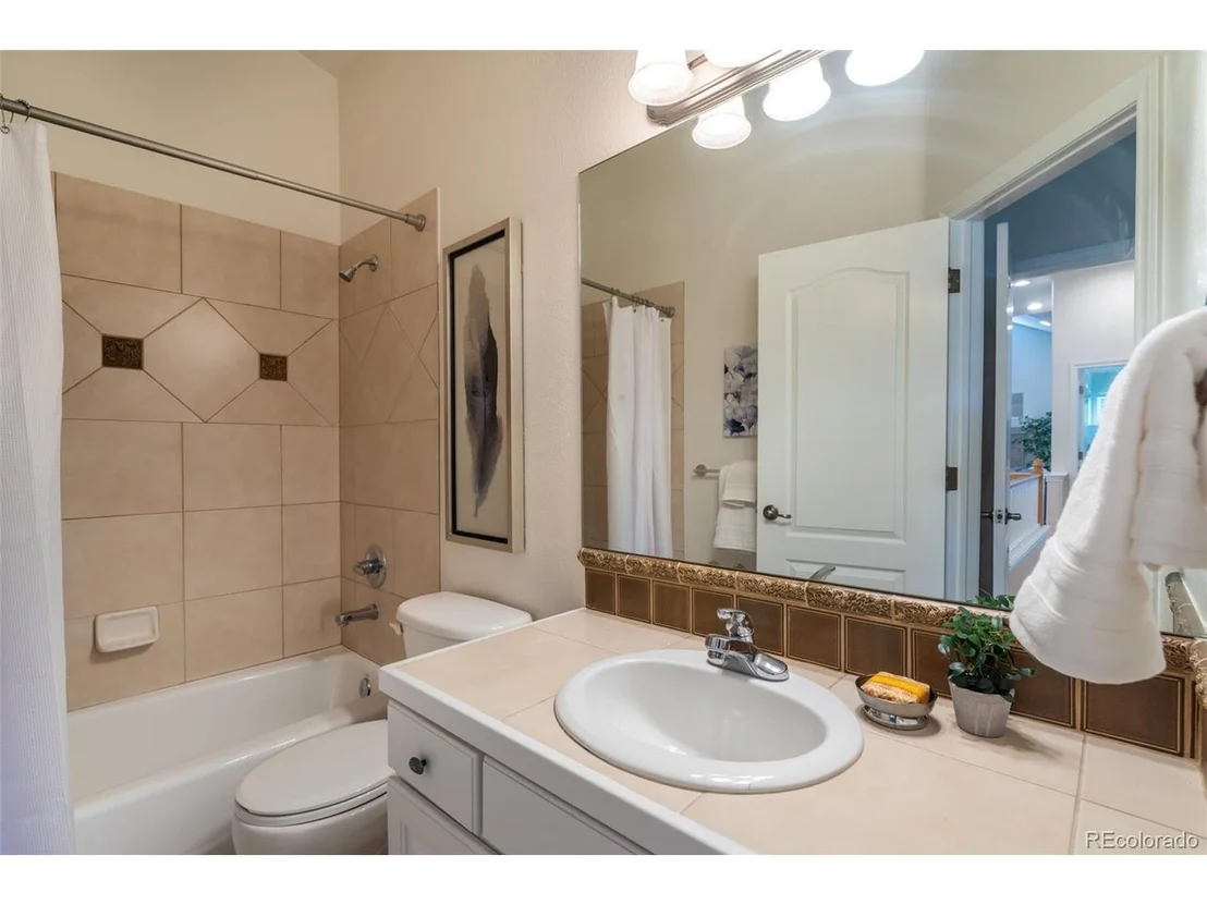 Photo of 340 Driftwood Cir