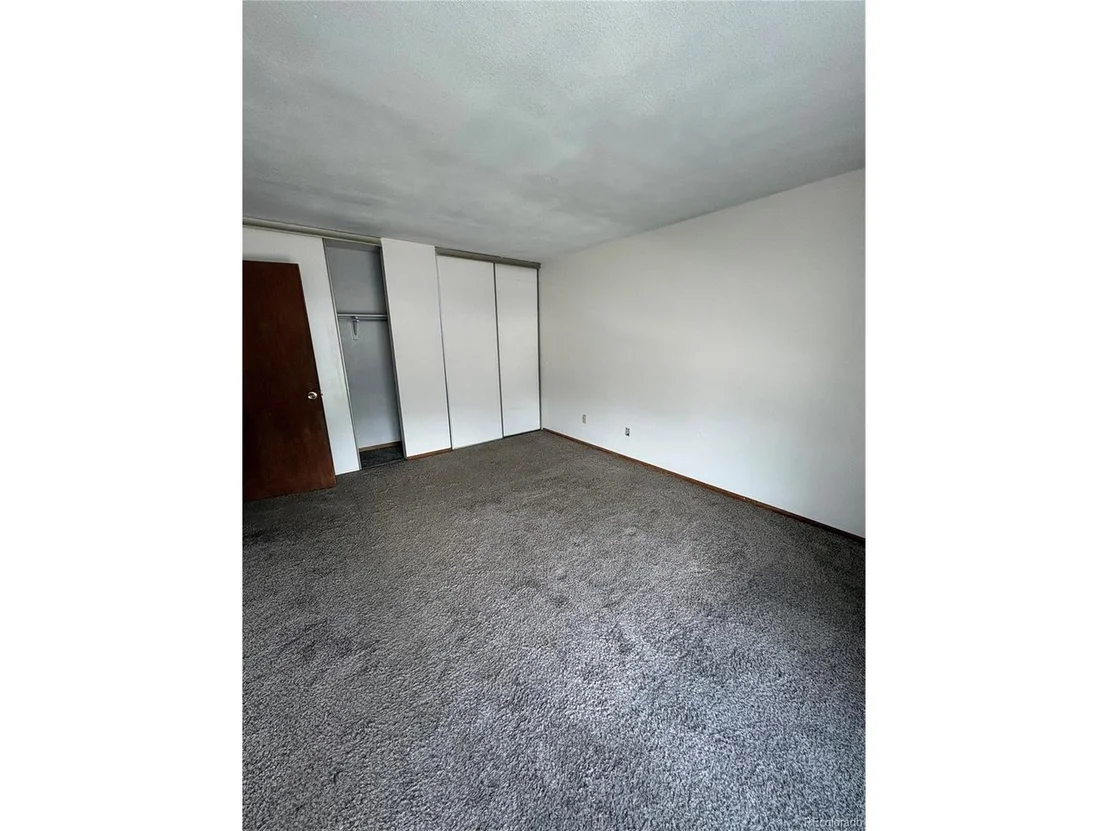 Photo of 21124 E Powers Cir