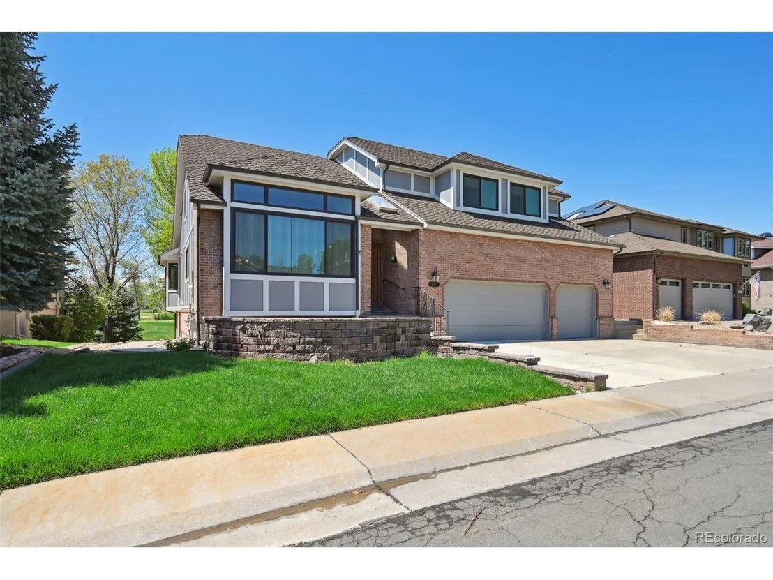 Photo of 1105 Oakhurst Dr