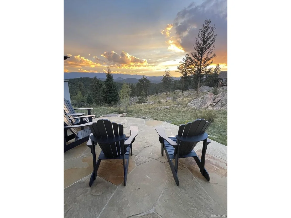 Photo of 15077 Wilson Peak Rd