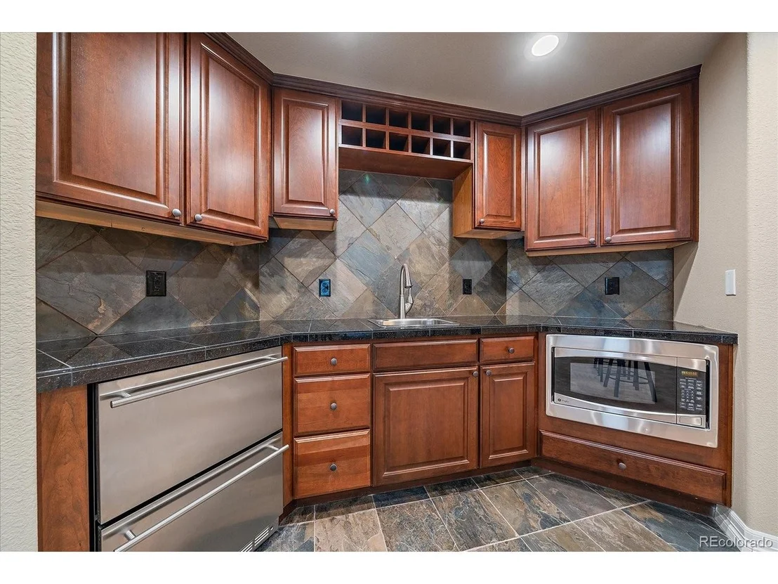 Photo of 3740 Fairbrook Pt