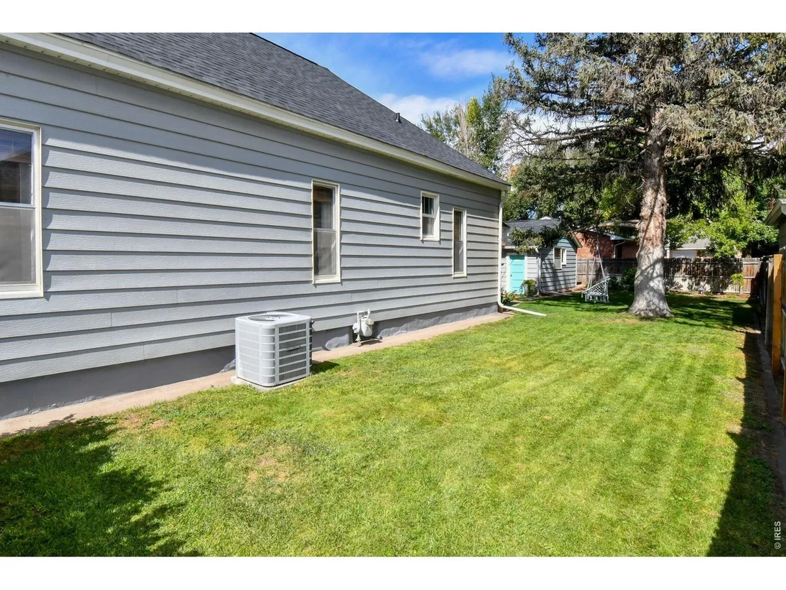 Photo of 230 Elm St