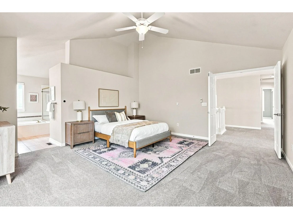 Photo of 2854 Blue Jay Way