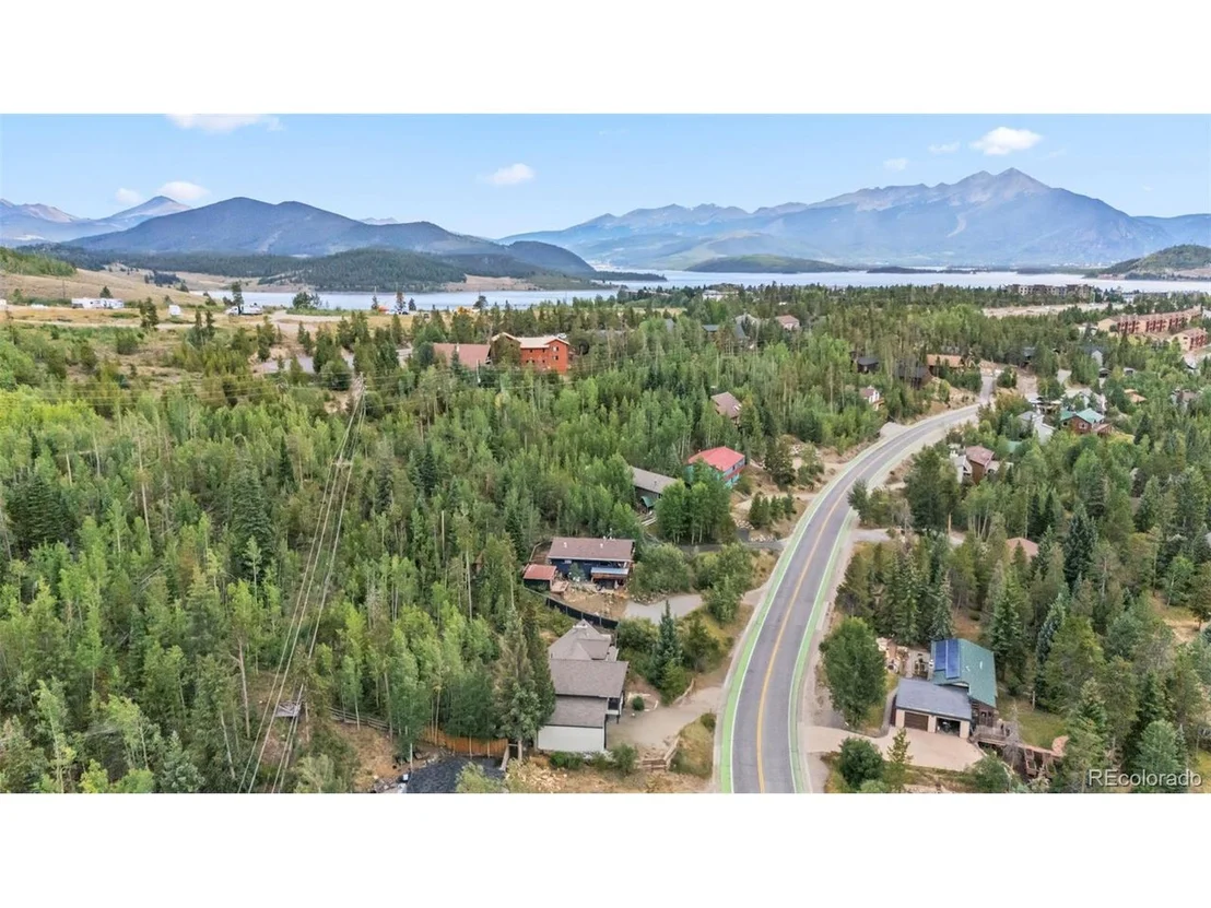 Photo of 218 Deer Path Rd