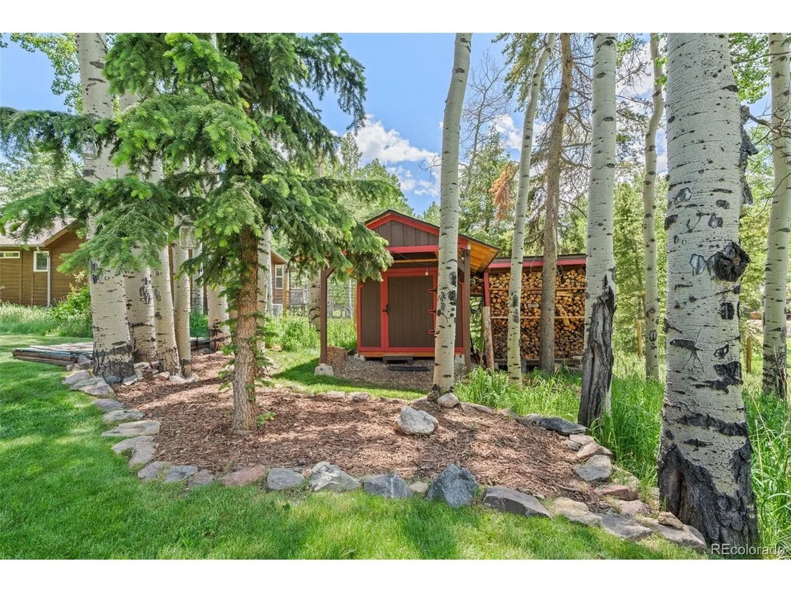 Photo of 9030 Rex Ln