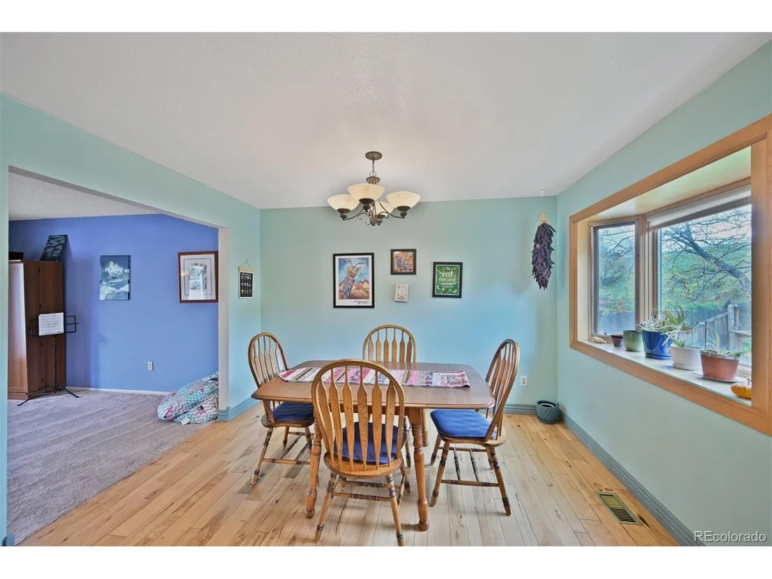 Photo of 225 Berthoud Way