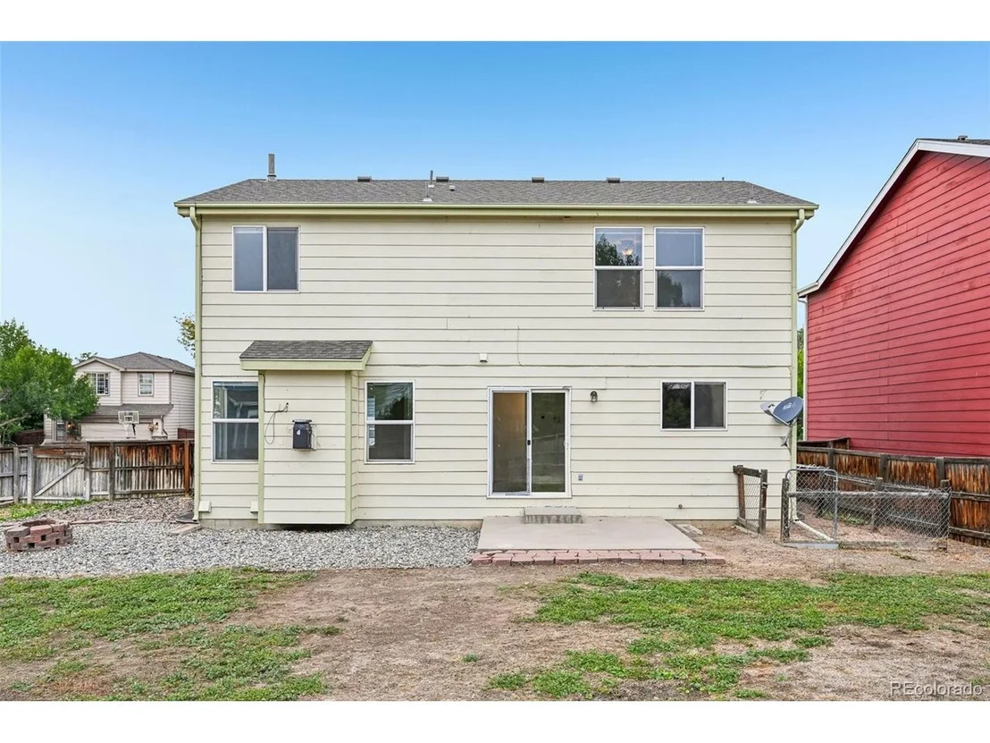 Photo of 1058 Oriole Cir