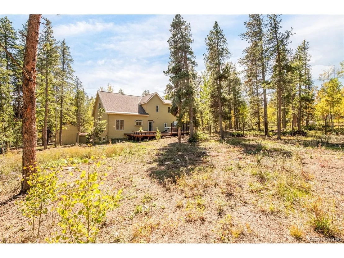 Photo of 211 Cedar Way