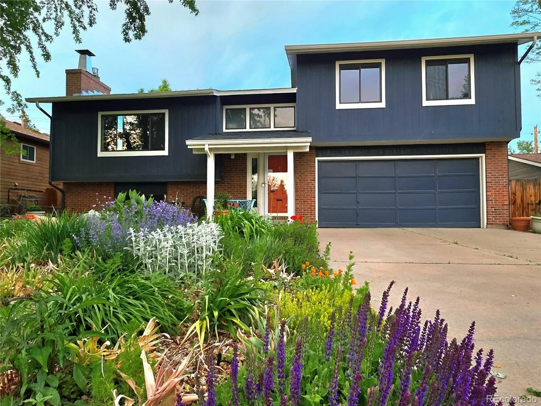 Photo of 1424 Cypress Cir