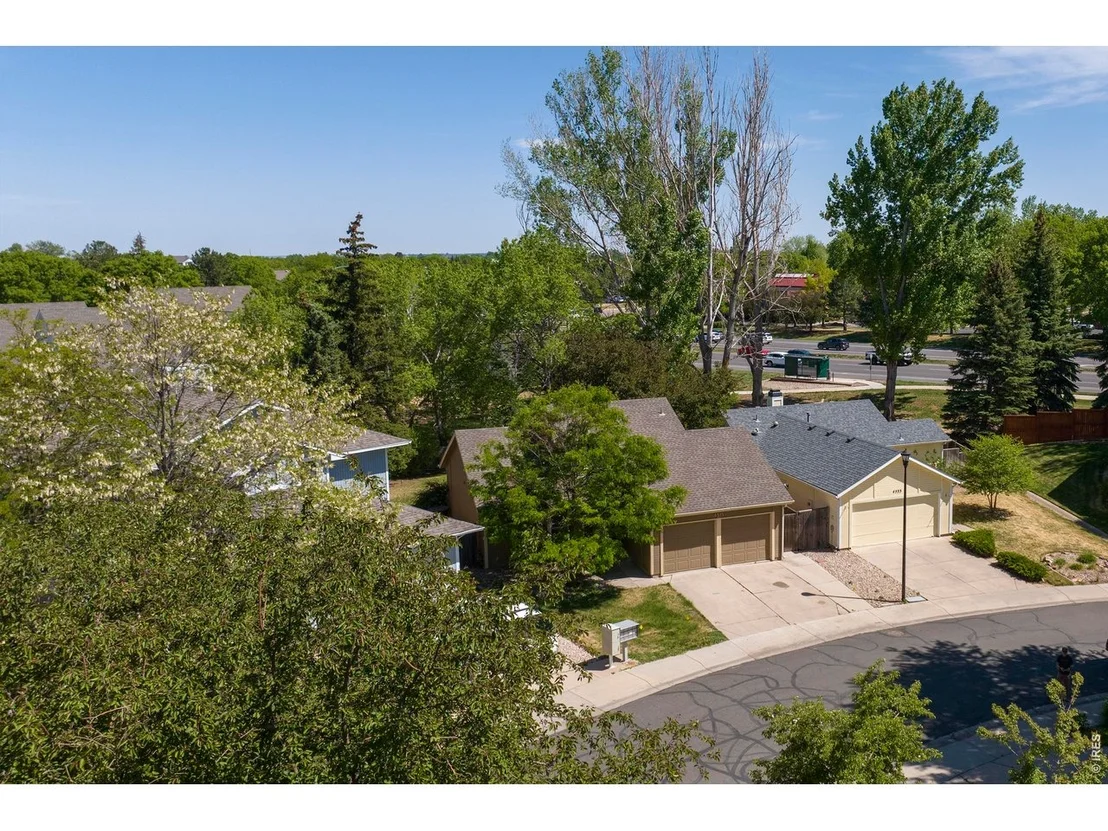 Photo of 4535 Seaway Cir