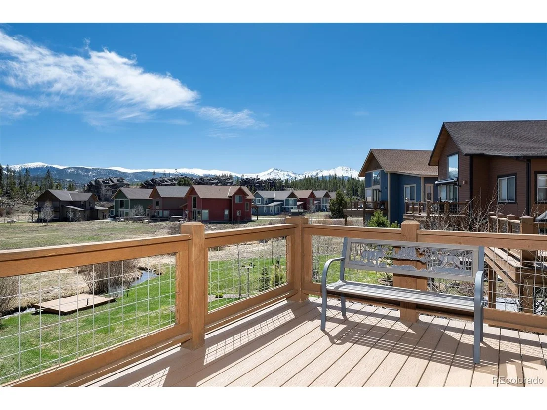 Photo of 205 Elk Ranch Rd