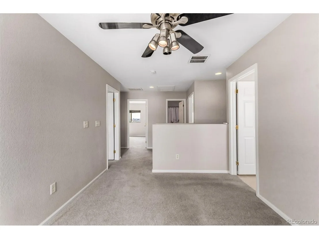Photo of 452 E 78th Dr