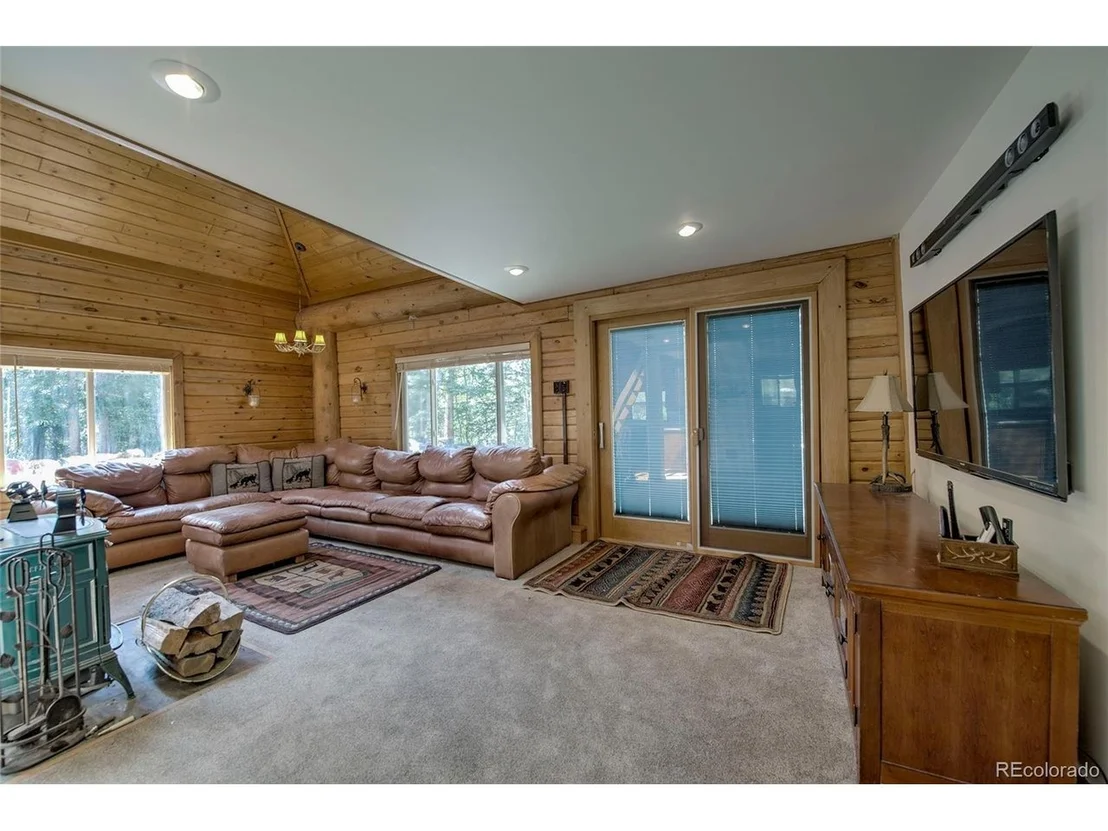 Photo of 420 Nuthatch Dr