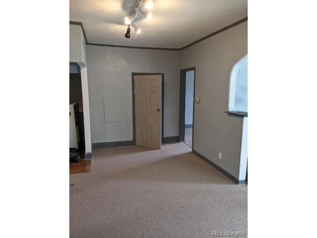Photo of 103 Cameron St