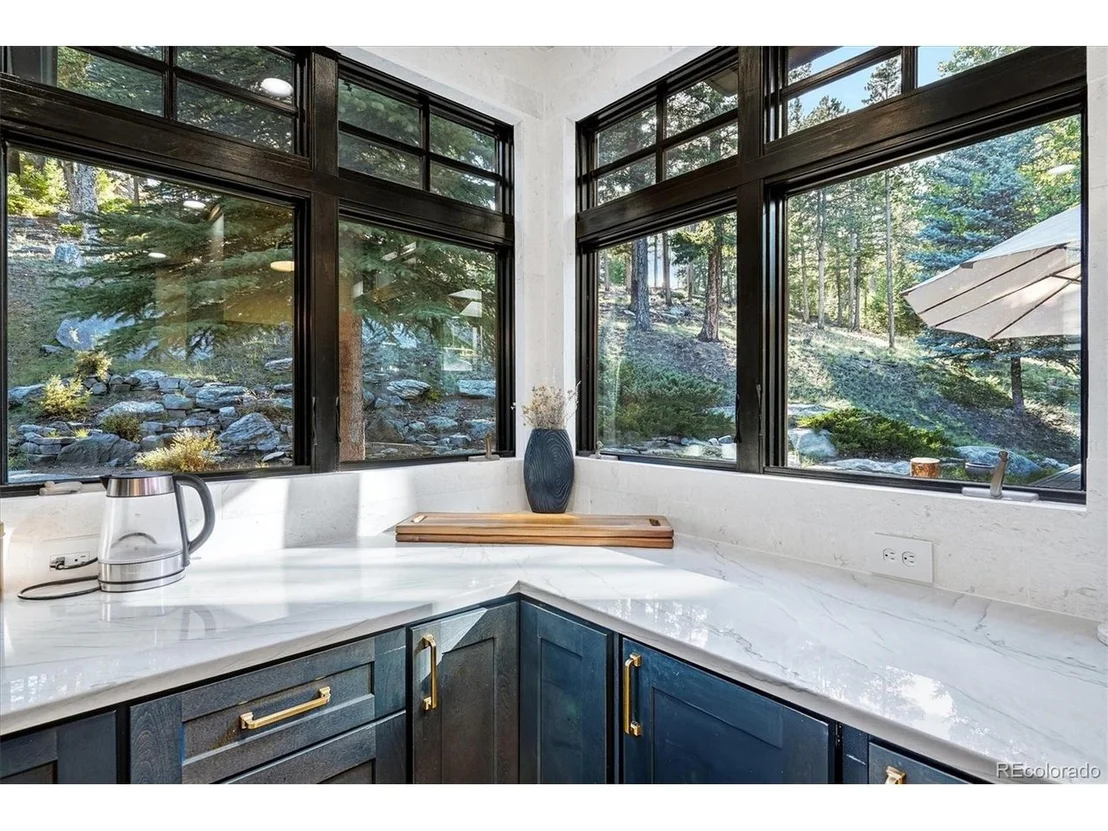 Photo of 33442 Meadow Mountain Rd