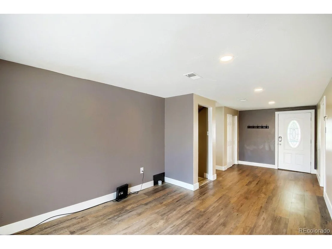 Photo of 6227 Vance St
