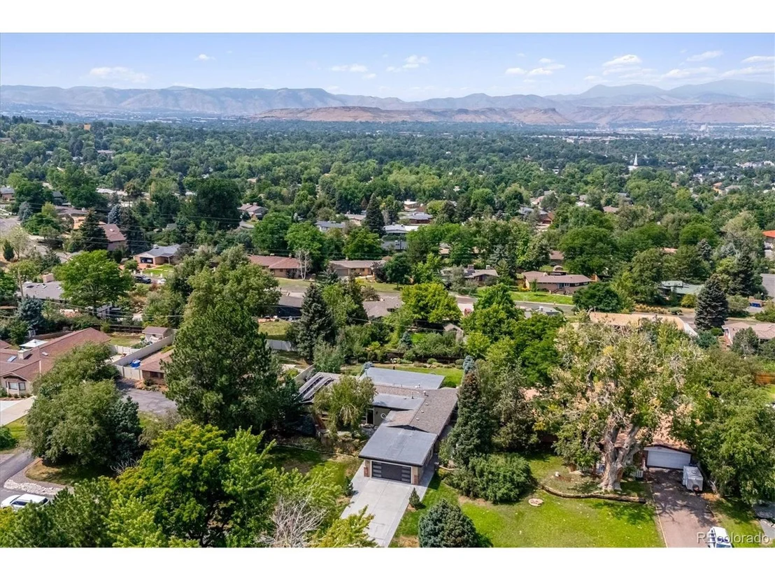 Photo of 31 Skyline Dr
