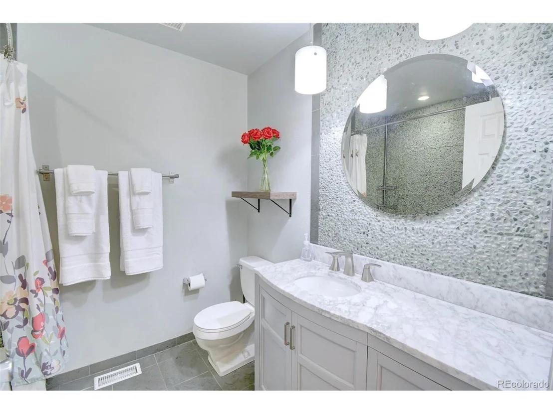 Photo of 544 Sage Cir