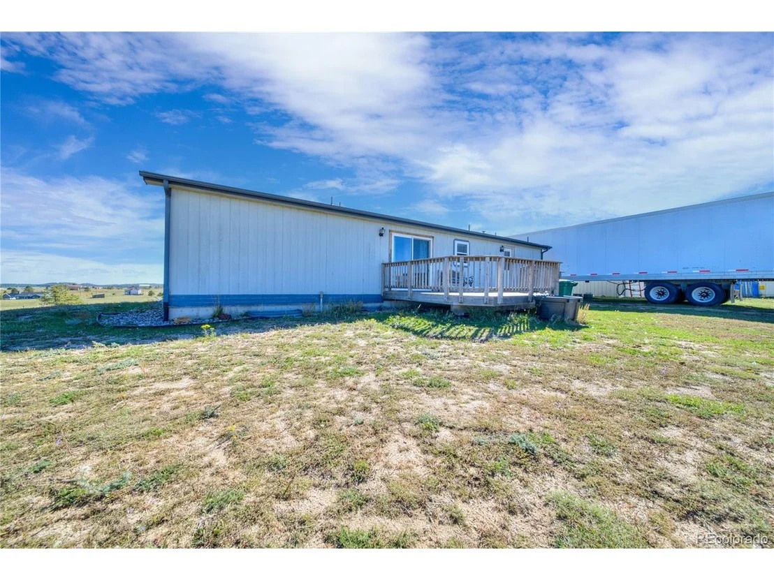 Photo of 15960 Homecrest Cir