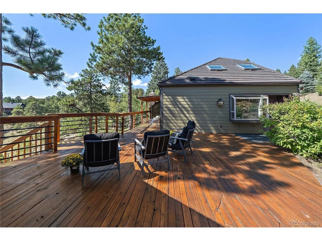 Photo of 6537 Vesuvius Rd