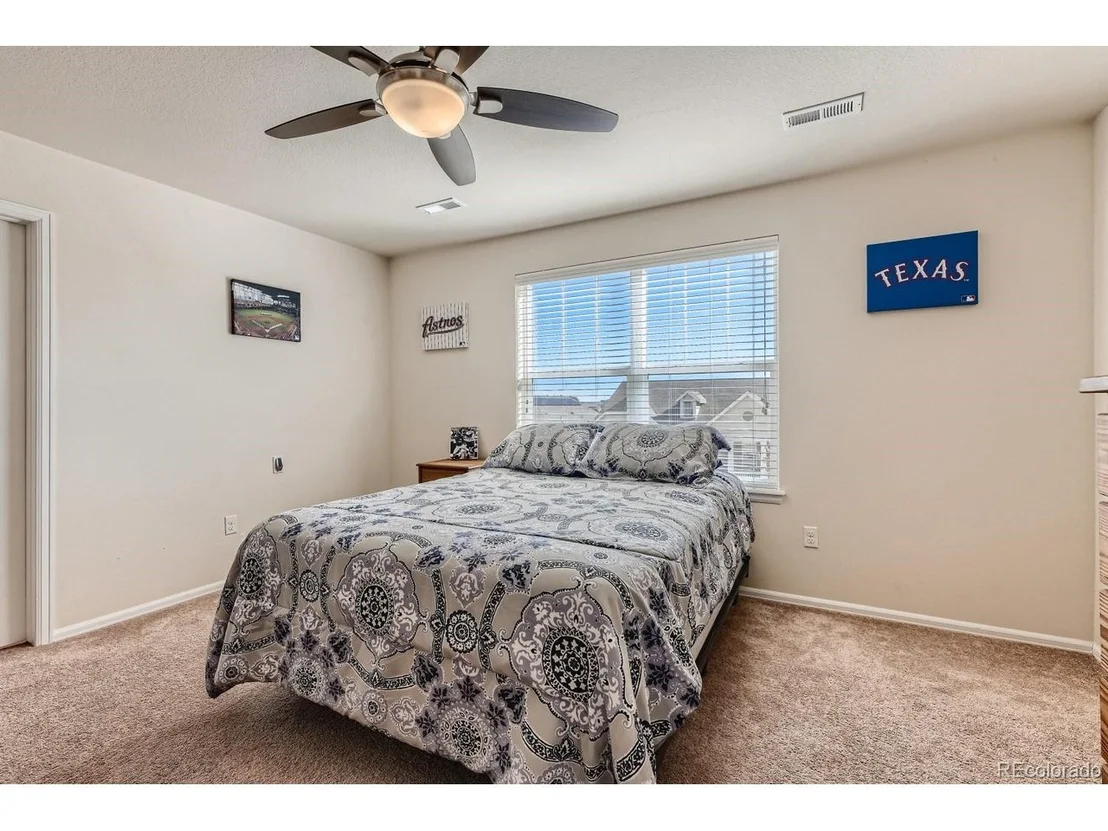 Photo of 10071 Isle Cir