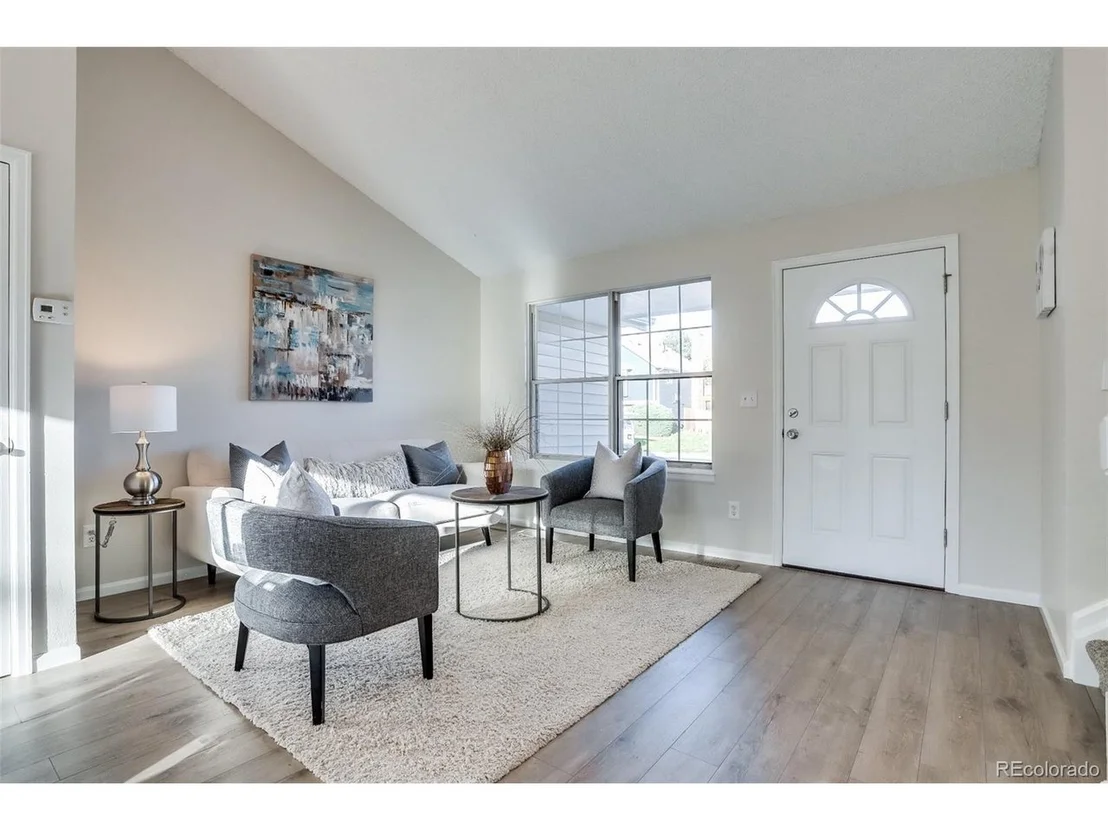 Photo of 4421 Eugene Way