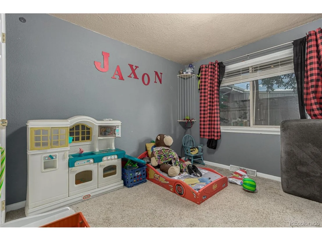Photo of 801 36th Ave