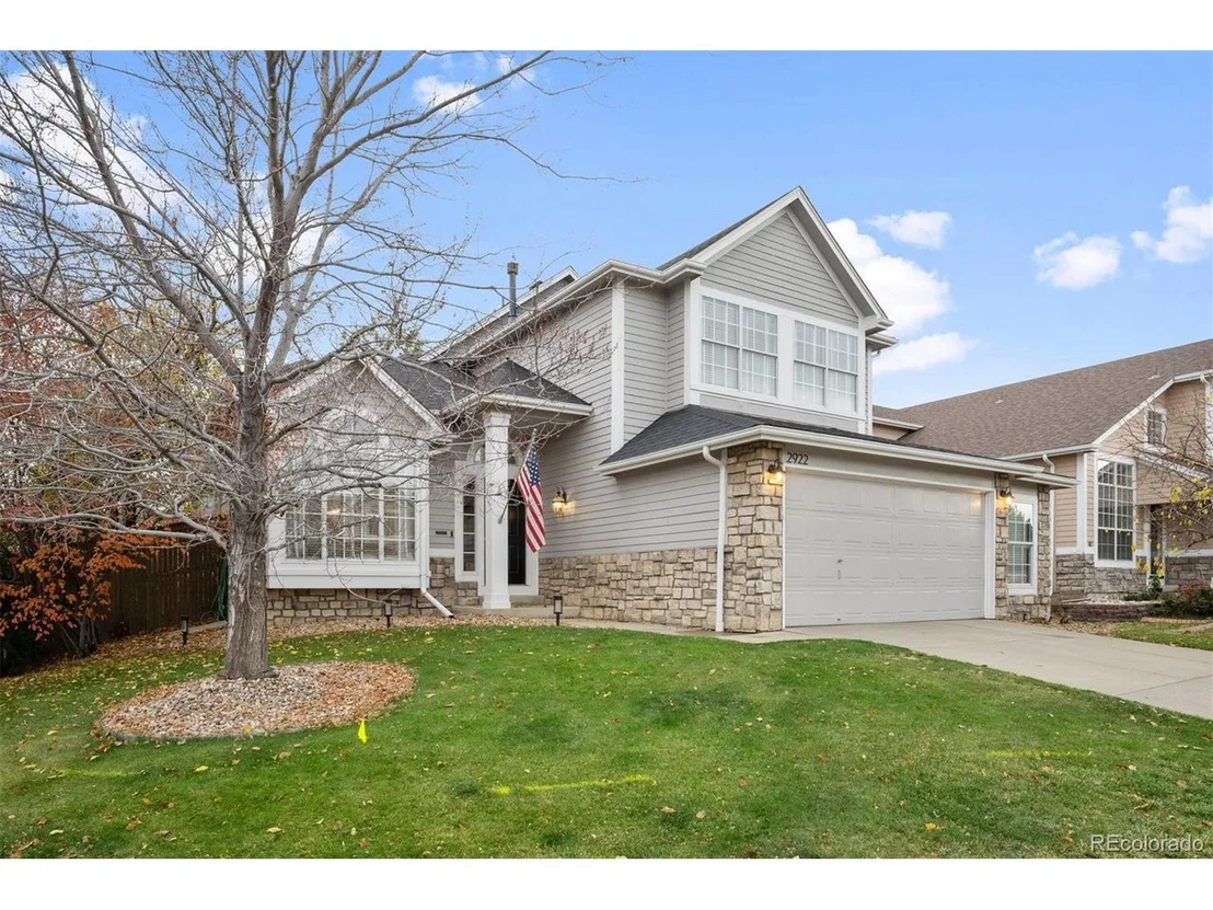 Photo of 2922 White Oak Trl