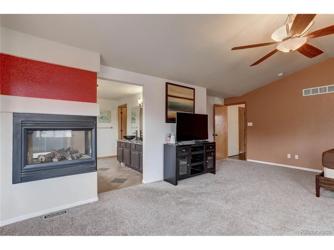 Photo of 4852 Falcon Dr