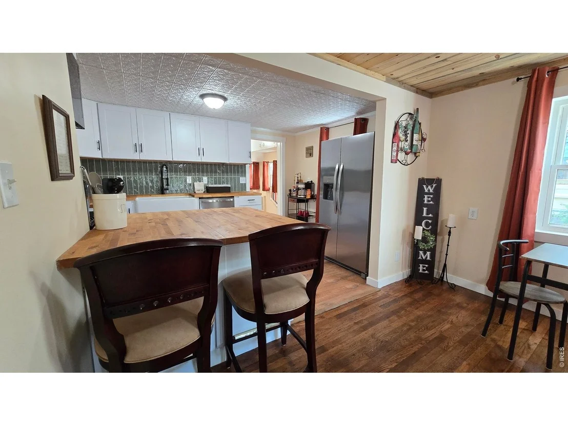 Photo of 322 N 7th Ave