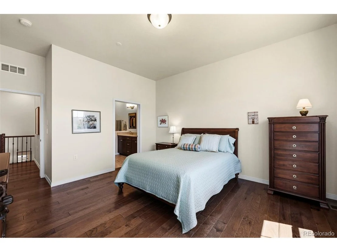 Photo of 1240 Lanterns Ln