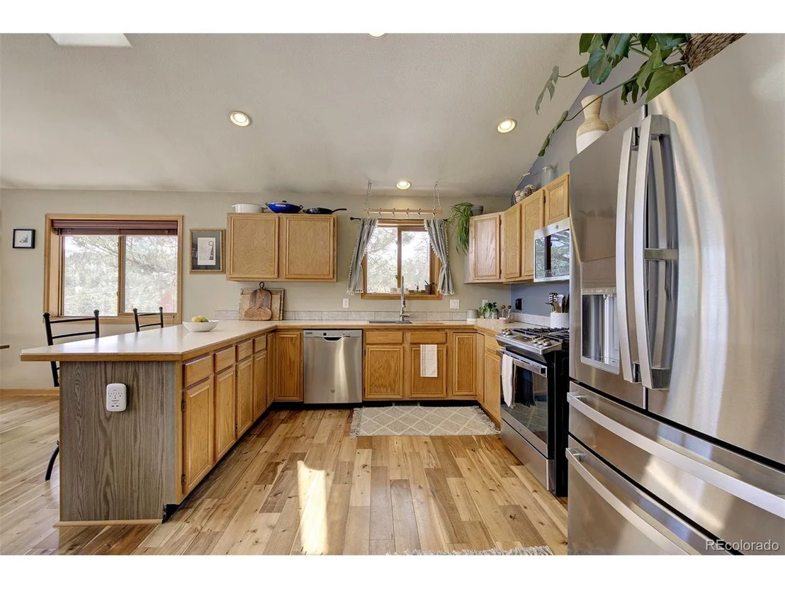 Photo of 454 Conifer Dr