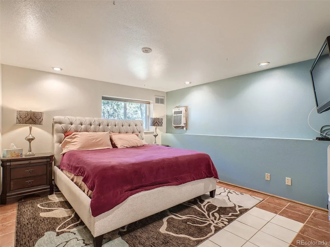 Photo of 5524 W 60th Pl