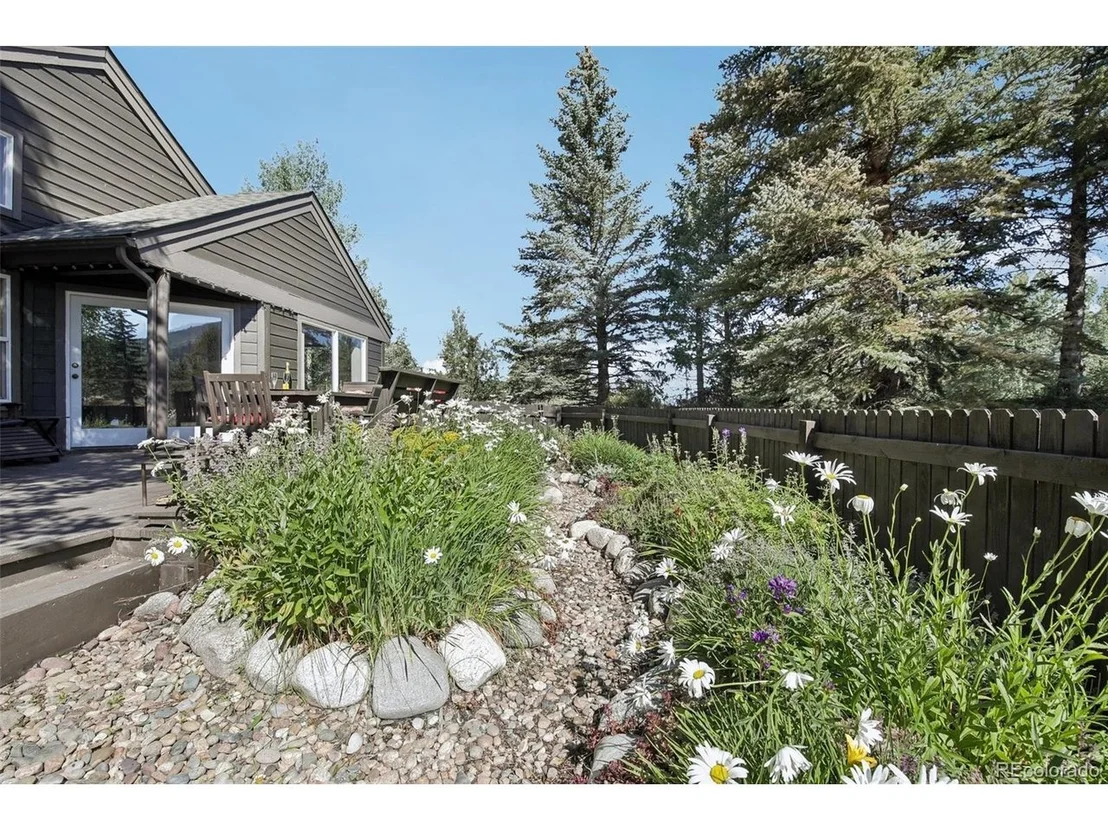 Photo of 102 Blue Grouse Ln